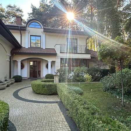 Luxury Villa Indoor Pool Warsaw Маґдаленка Екстер'єр фото